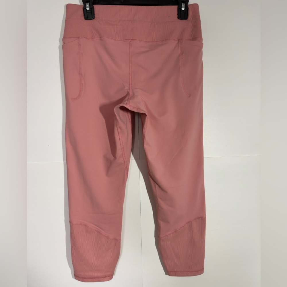 Under Armour Women's Pink Leggings - Picture 2 of 14